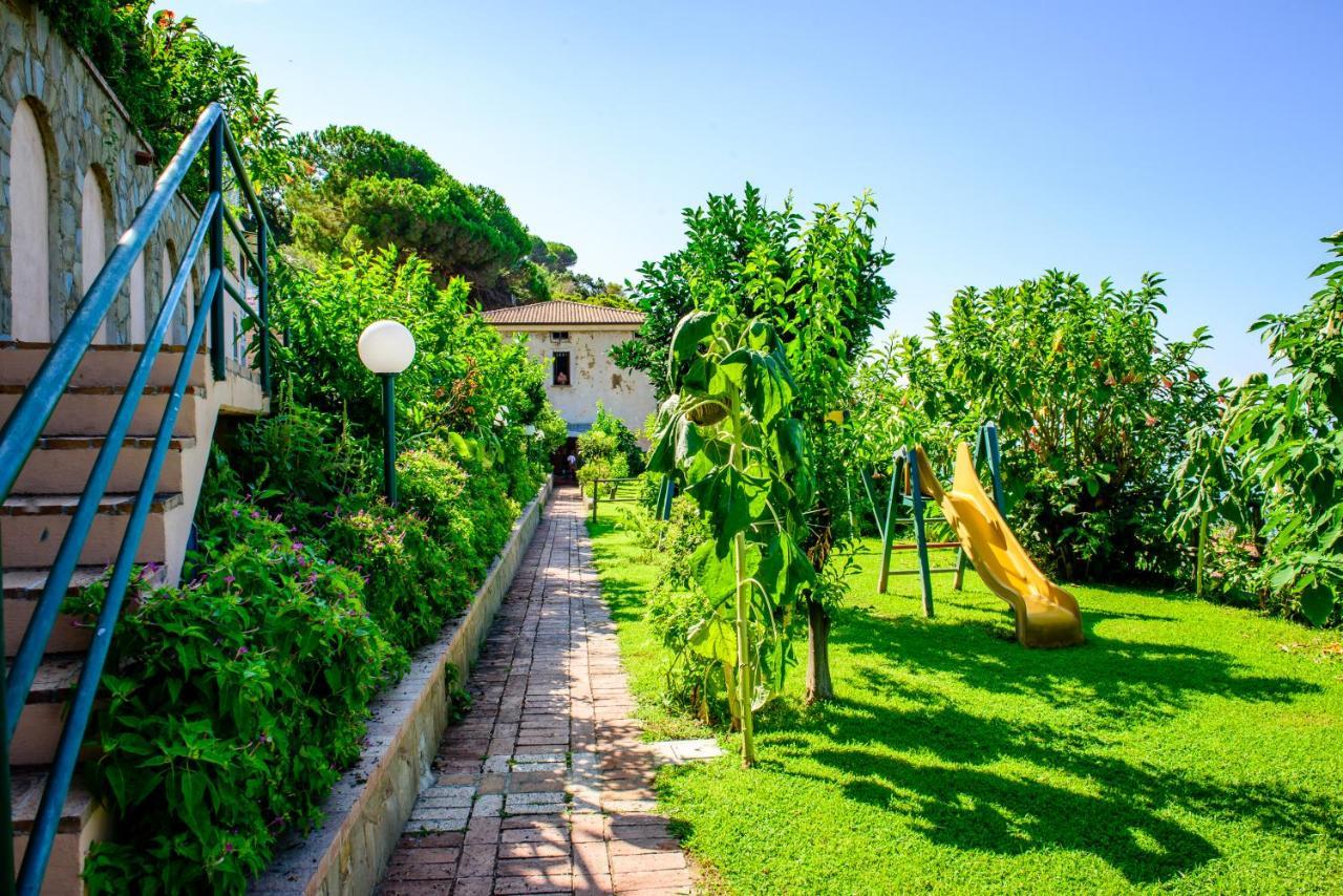 Lido Paradiso Resort Pisciotta Esterno foto